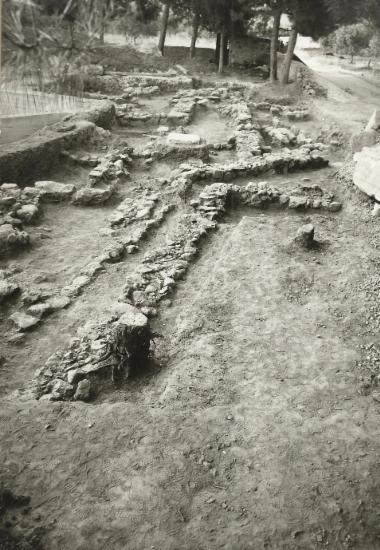 Prehistoric fortifications at Kirra