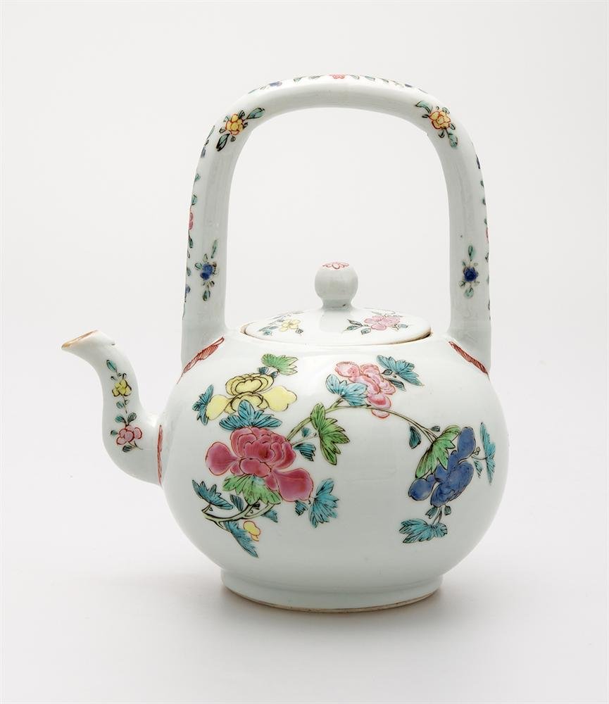 Teapot with lid, porcelain with famille rose decoration