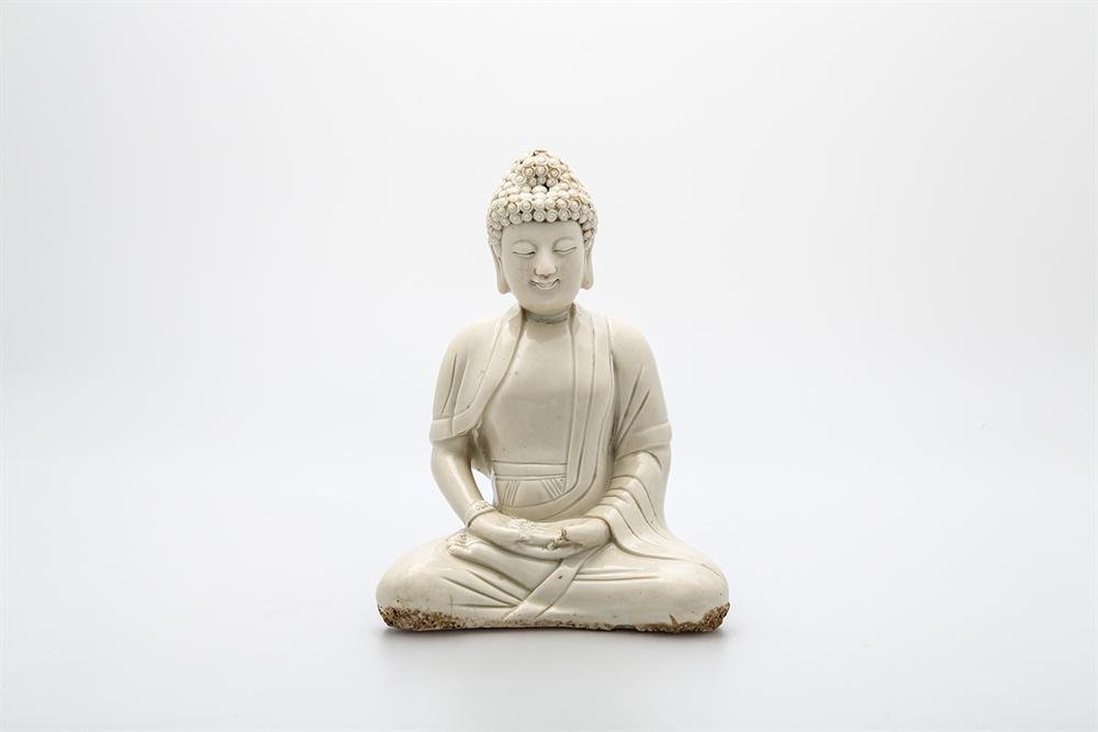 Figure of Buddha from Dehua county ( 'blanc de Chine')