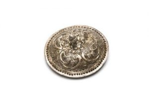 Container lid, repousse and chased (silver-plated ?) metal with floral pattern