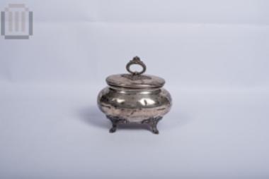 Vessel with lid