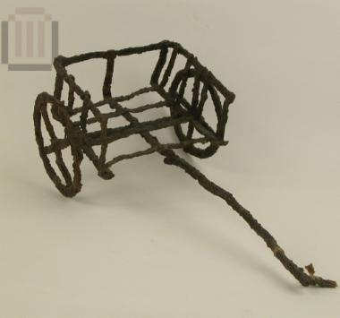 Iron model of two-wheeled carriage