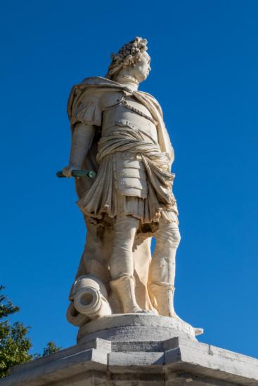 Statue of Schulenburg