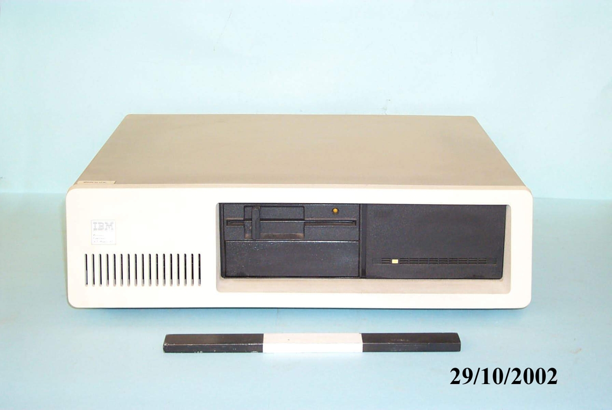 Immagine di IBM PC.