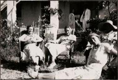 Old Corinth. Margaret Campbell, Margaret Hill, Doreen Canaday, Dorothy Schierer