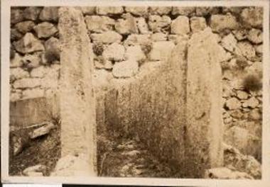 Mycenae. Circular wall