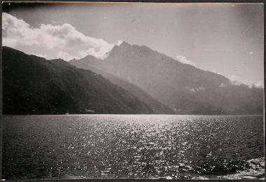 Sun shining on the water near at Athos