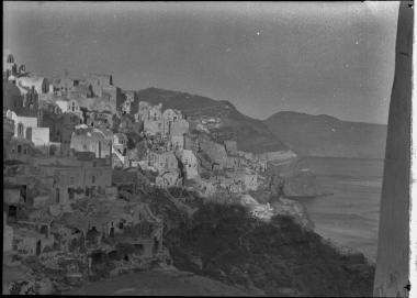 Cyclades. Unidentified island.