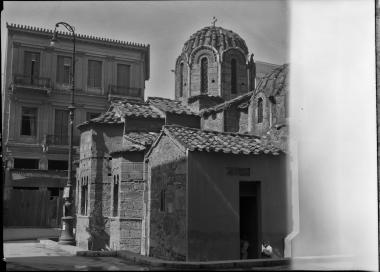 Athens, Church of Panagia Kapnikarea