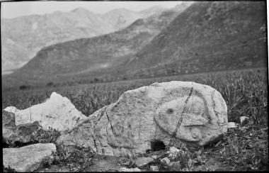 Arcadia. Primitive statue