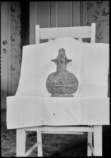 Ontario, Imiskoka. C. Charlotte's vase