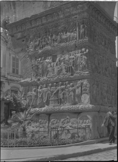 Thessaloniki, Arch of Galerius