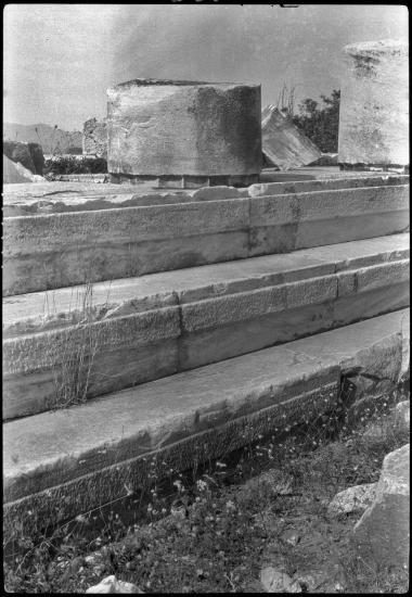 Rhamnous. Temple of Nemesis