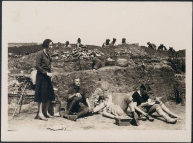 Olynthus Excavations. Lunch break.