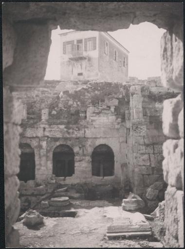 Corinth Excavations. Hill House