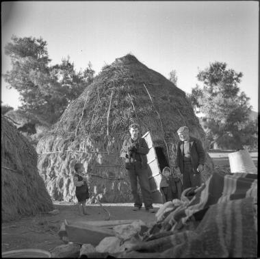 Marathon. Vlach huts