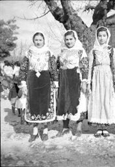 Kalamos. Women in traditional dress, posed