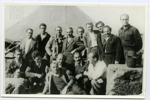 Δημόσιοι υπάλληλοι εξόριστοι στο 