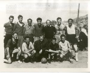 Στρατόπεδο Άη Στράτη, ομάδα βόλεϋ - μπολ