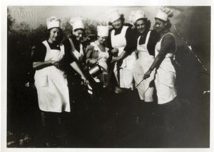 Γυναίκες εξόριστες στο Τρίκερι, Χριστούγεννα