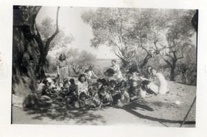 Παιδιά γυναικών εξορίστων στο Τρίκερι