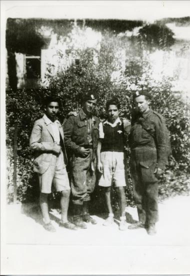 Επονίτες στην Τρίπολη μετά την απελευθέρωση