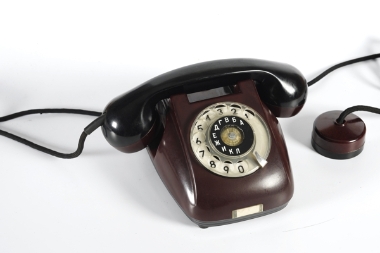 RWT Telephone Desk Set