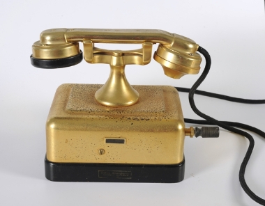 Fabbrica Apparecchiature  Comunicazioni Elettriche