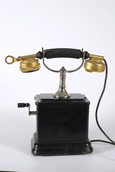 Επιτραπέζια τηλεφωνική συσκευή Bell Telephone Manufacturing Company