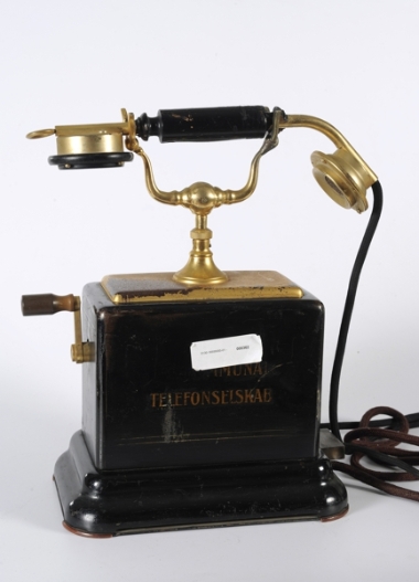 Επιτραπέζια τηλεφωνική συσκευή L. M. Ericsson – Fyns Kommunale Telefonselskab