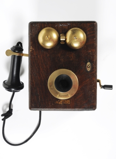 Western Electric wall telephone device
