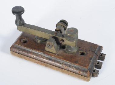 Telegraph key