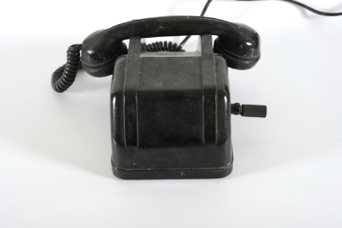 Tesla Telephone Desk Set