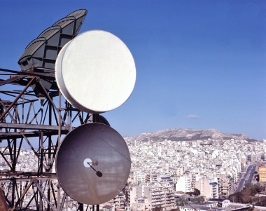 Κεραία παραβολικών κατόπτρων