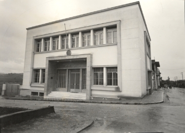 OTE building , Livadia