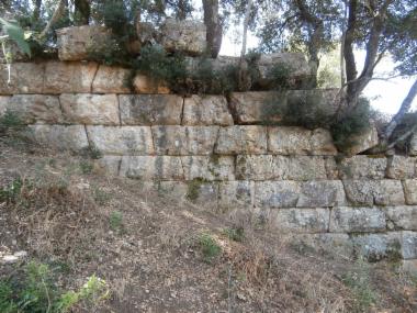 Ancient wall at Malandrino