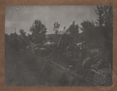 Κατσκήνωση προσφύγων από την Ξάνθη στο σιδηροδρoμικό σταθμό του Οκτσιλάρ (Τοξότες).