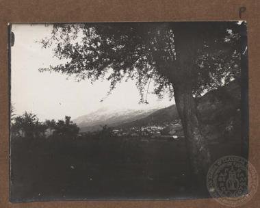 Άποψη πόλης από μακρινή απόσταση.