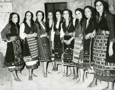 The Lyceum Club of Greek Women – Greek dances (115119)