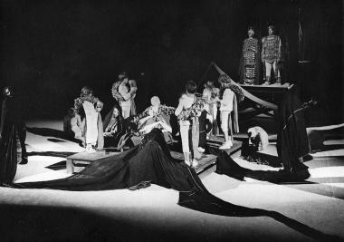 The Suppliants (115372)