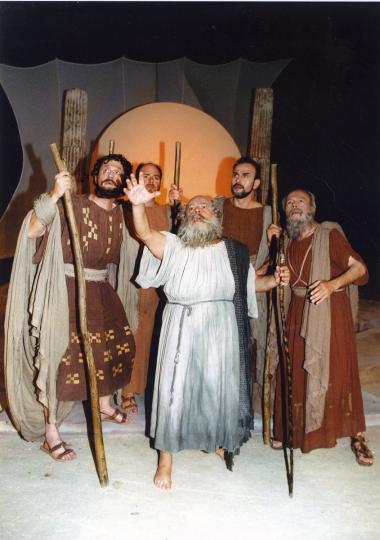 Εβδομάδα Θεάτρου: Σωκράτης… φωτιά και αέρας (115935)