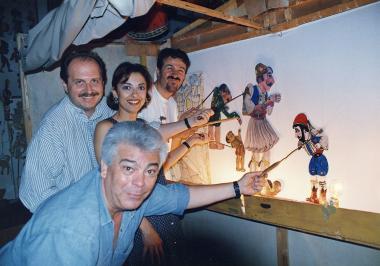 Ο Καραγκιόζης παραλίγο Βεζύρης ’95 (117806)