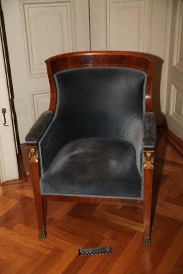 Έπιπλο - Πολυθρόνα