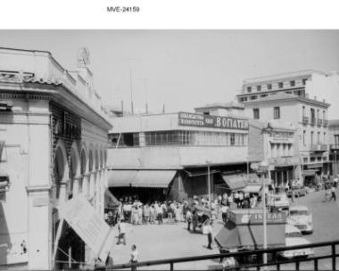 Η Αθήνα του '65 - 70' - Πλατεία Μοναστηρακίου.