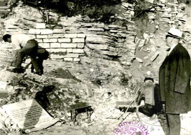 Μνημείο Σούλι - Μονοδένδρι  (Εικόνα 2)