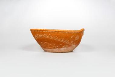 Σκυριανή κεραμική λεκάνη (συνοδή της βρυσούλας)