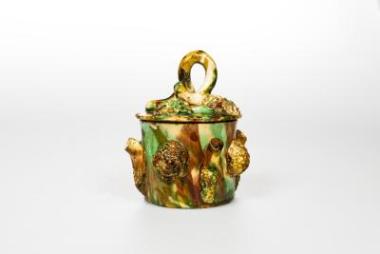 Δοχείο με καπάκι