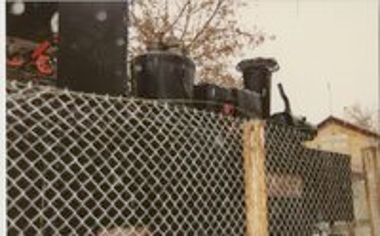 Ατμομηχανή (ΔΚ 8001) τύπου Cail κατασκευάστηκε  το 1891, διατηρείται στον σταθμό των Καλαβρύτων