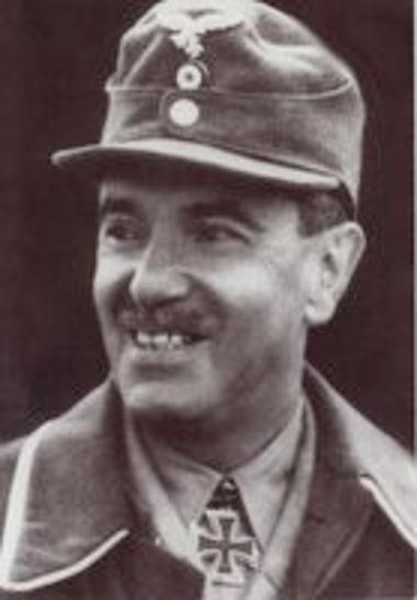 Αλεξάντερ Λερ (Alexander Löhr)