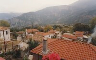 Το χωριό Κρήνη Αιγιαλείας (πρωήν Αράχωβα Αιγιαλείας)